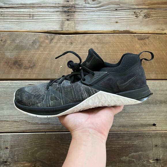 Men Nike Metcon Flyknit 3 Black Matte Silver Gym Trainer Training Shoes Sneakers - Picture 2 of 8